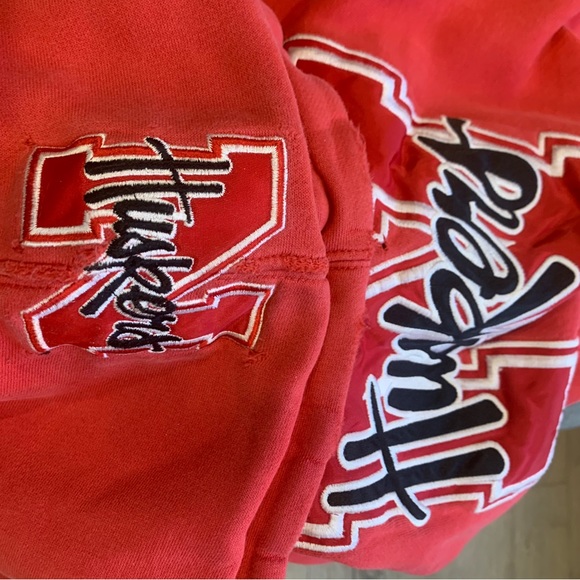 Vintage Nebraska Huskers hoodie - Picture 4 of 8